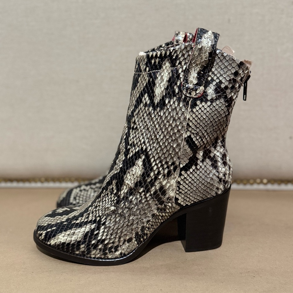 Alcalas’s Python Boots